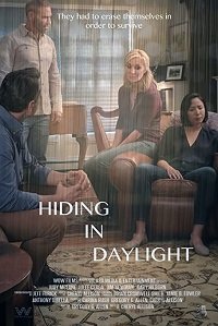 Фильм У всех на виду (2019)